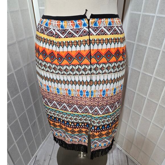 Ashley Stewart Women Career Aztec Print Pencil Trim Fringe Skirt Plus Size: 16 - Picture 5 of 6